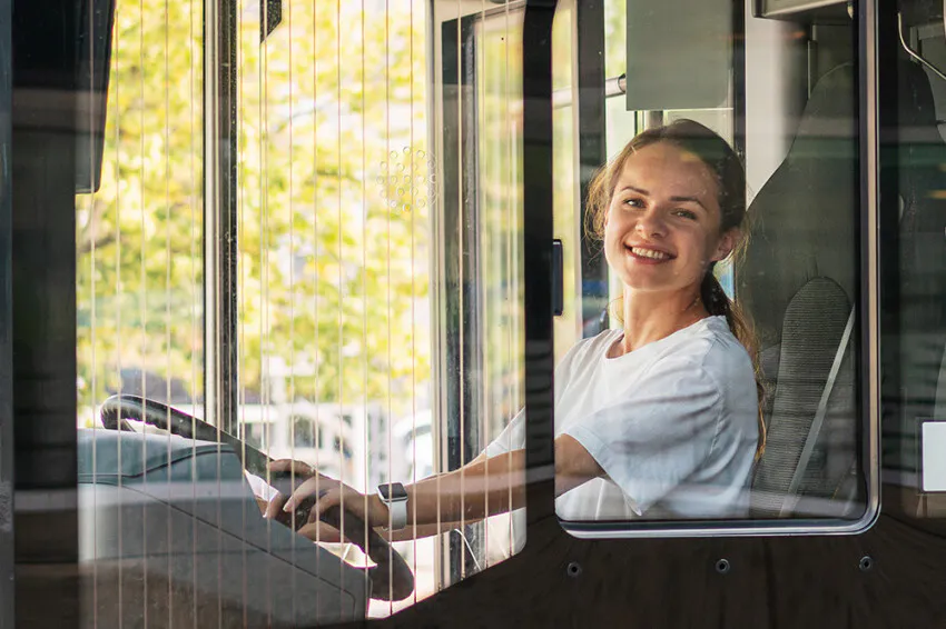 Fachkraft im Fahrbetrieb Bus