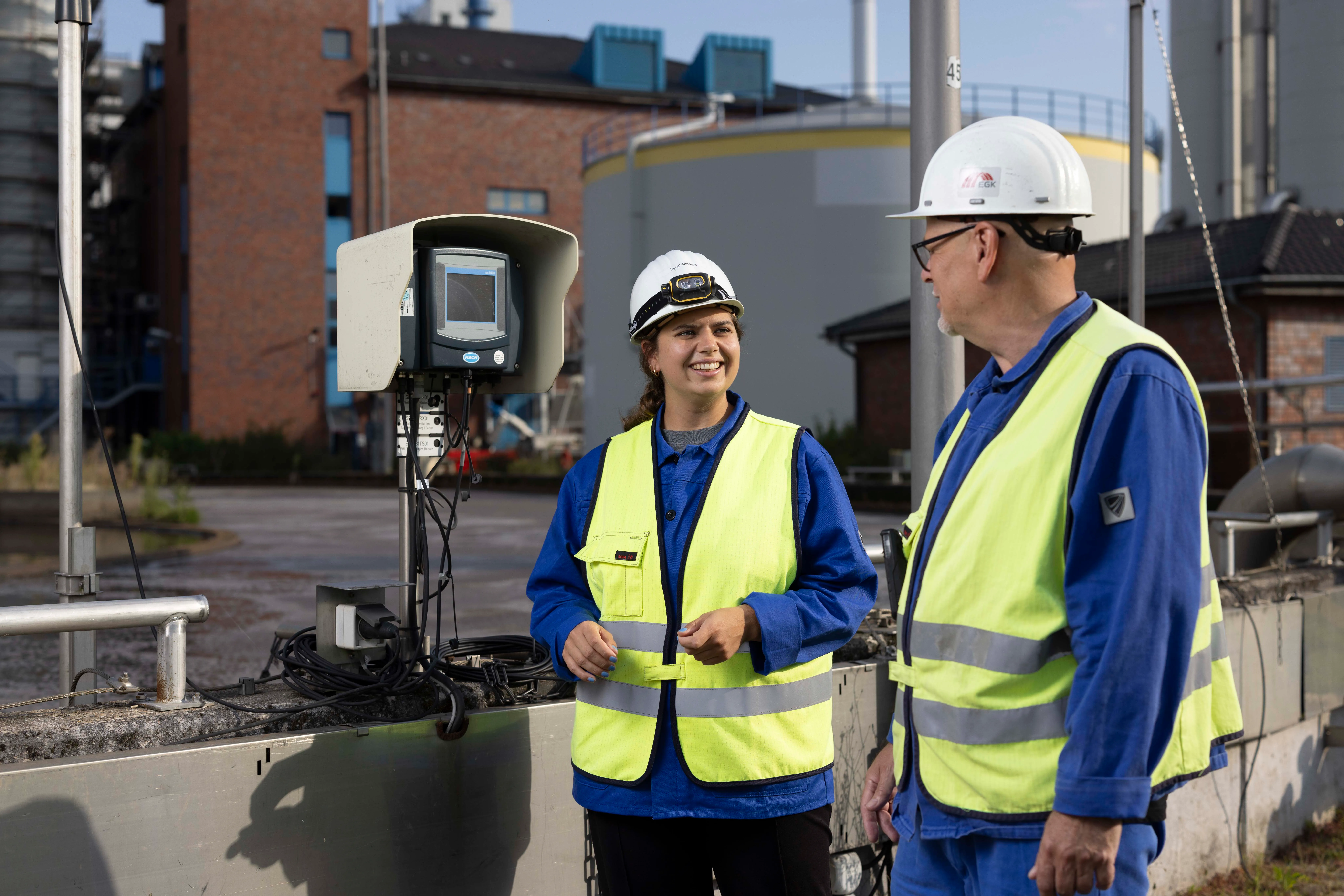 EGK Fachkräfte zeigen die Arbeit der EGK