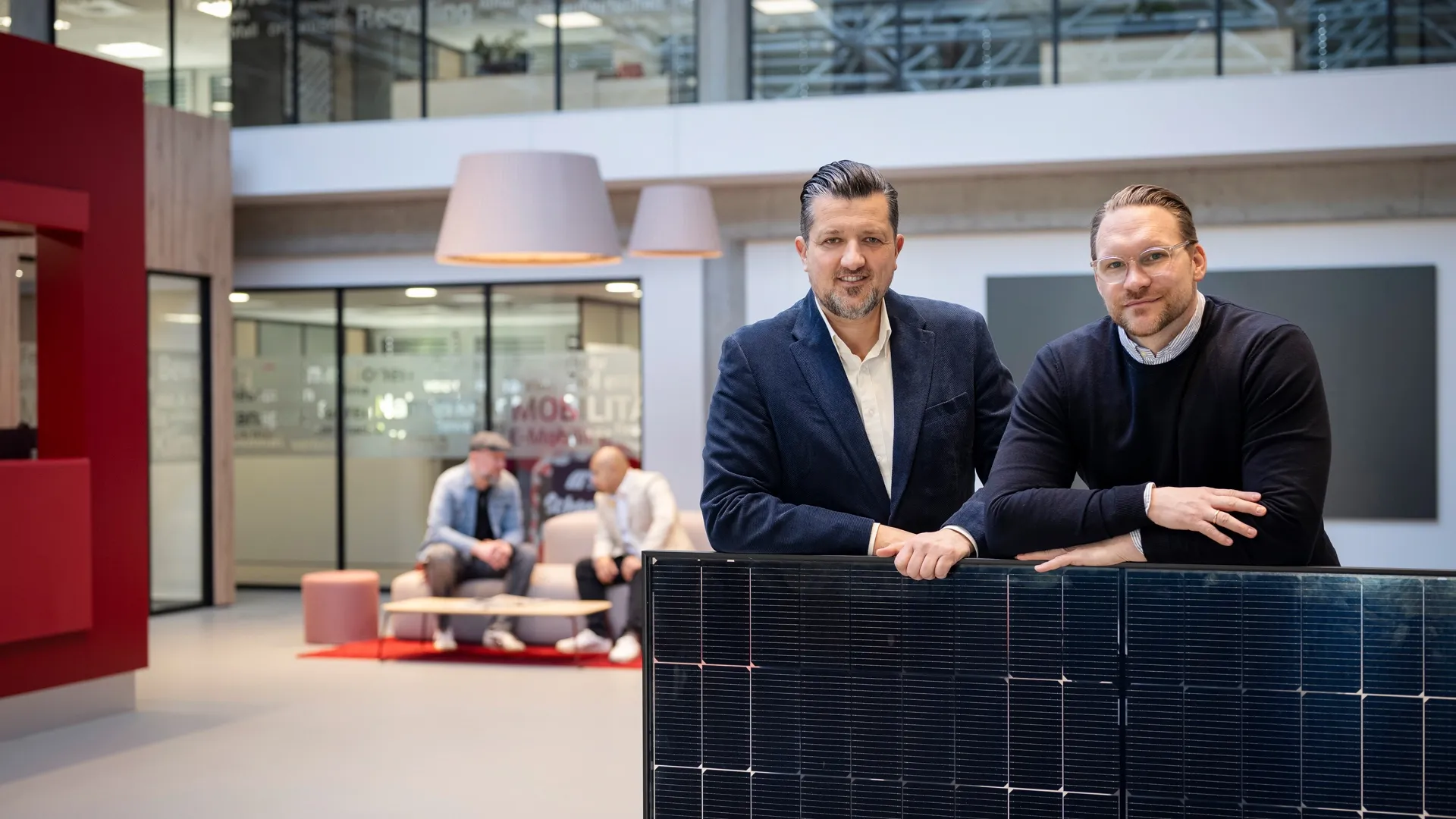 SWK_Gewerbkunden_Persönlicher-Kontakt-Edin-und-Pasca