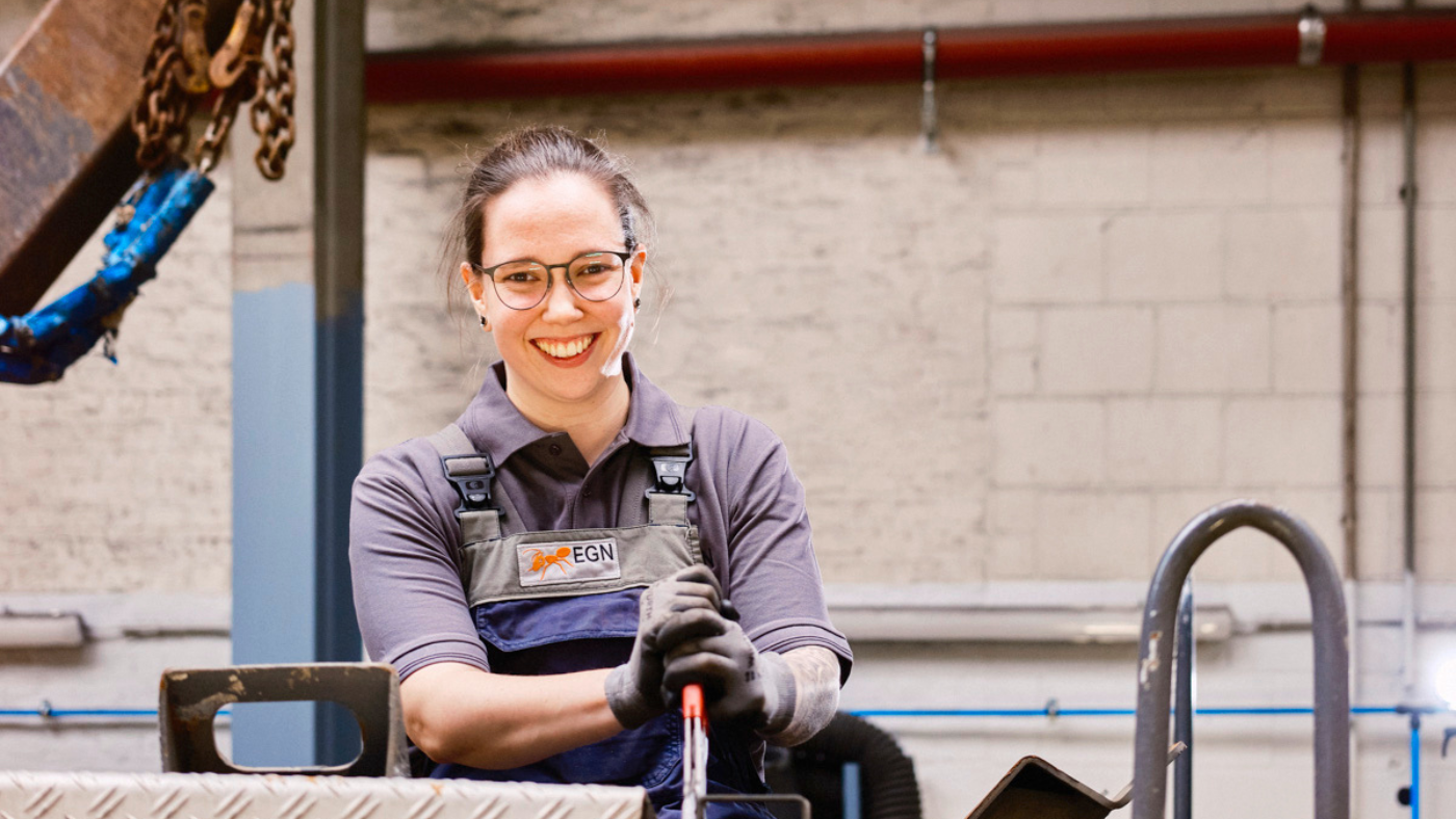 Werkstatt Berufe KFZ Mechatronikerin