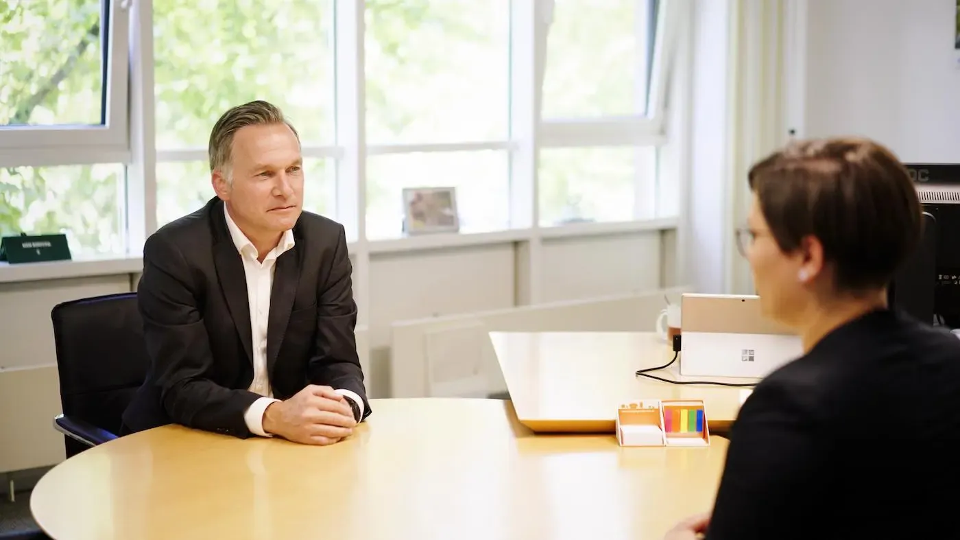 Beratungsgespräch bei der EGN zu kommunalen Leistungen