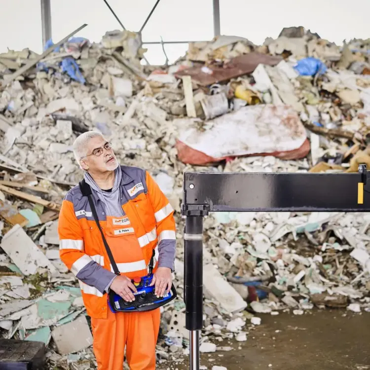Mitarbeiter der EGN in der Anlage Neuss