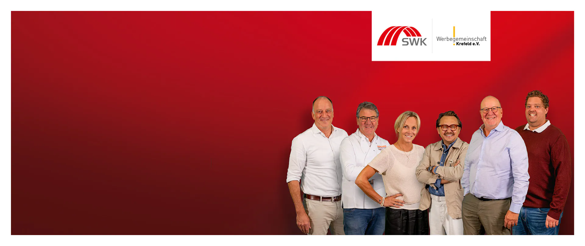 Werbegemeinschaftspartner auf rotem Hintergrund mit SWK-Logo