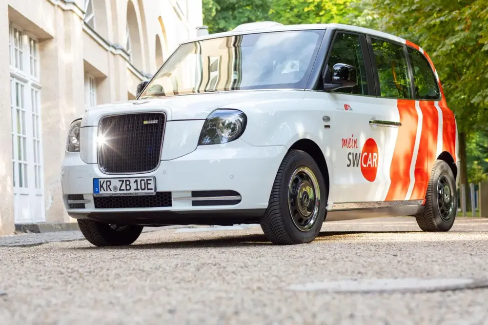 mein SWCar parkt