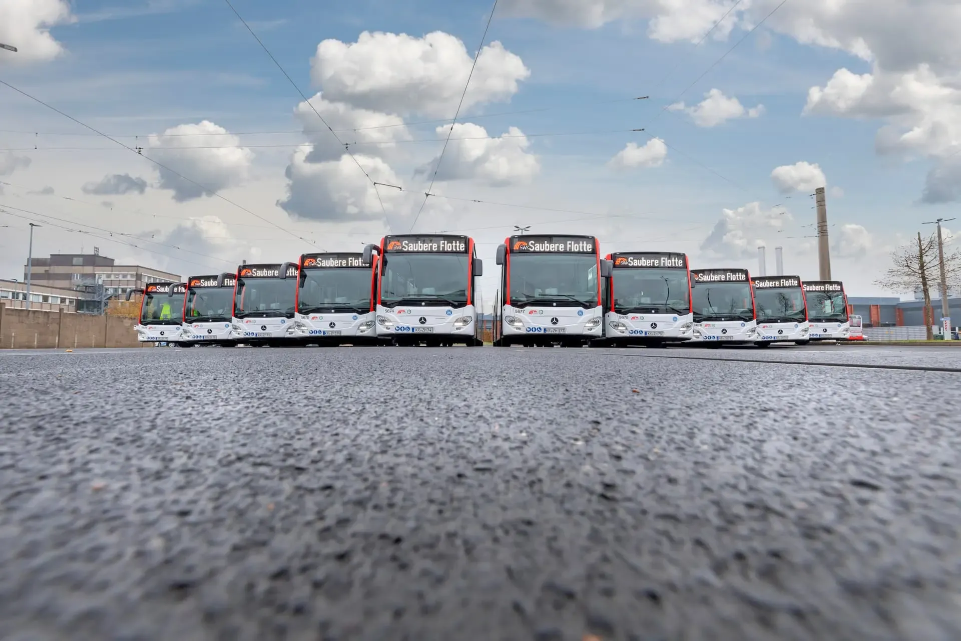 SWK Hybrid-Gelenkbusse