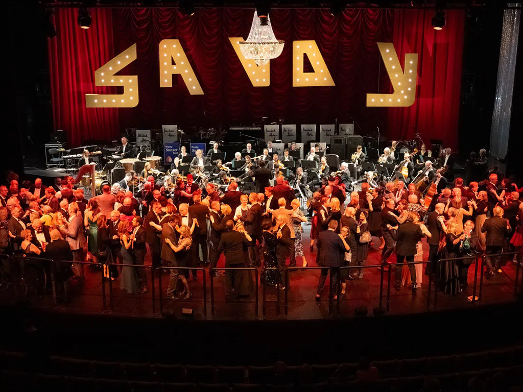 Theaterball Gewinnspiel